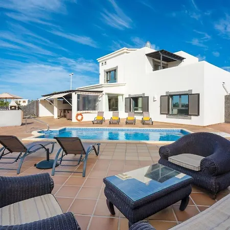 Casa Beluka Βίλα Πλάγια Μπλάνκα